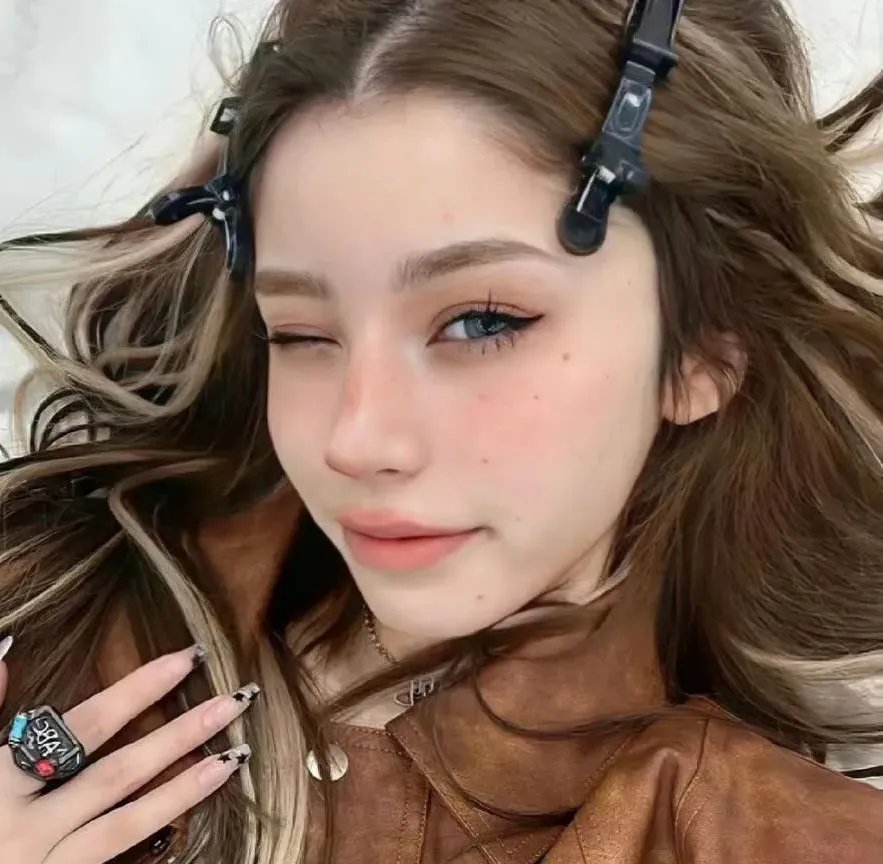 拜倒迷你裙粤语